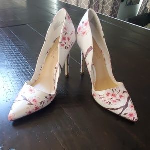 Flower White 5 inch heels